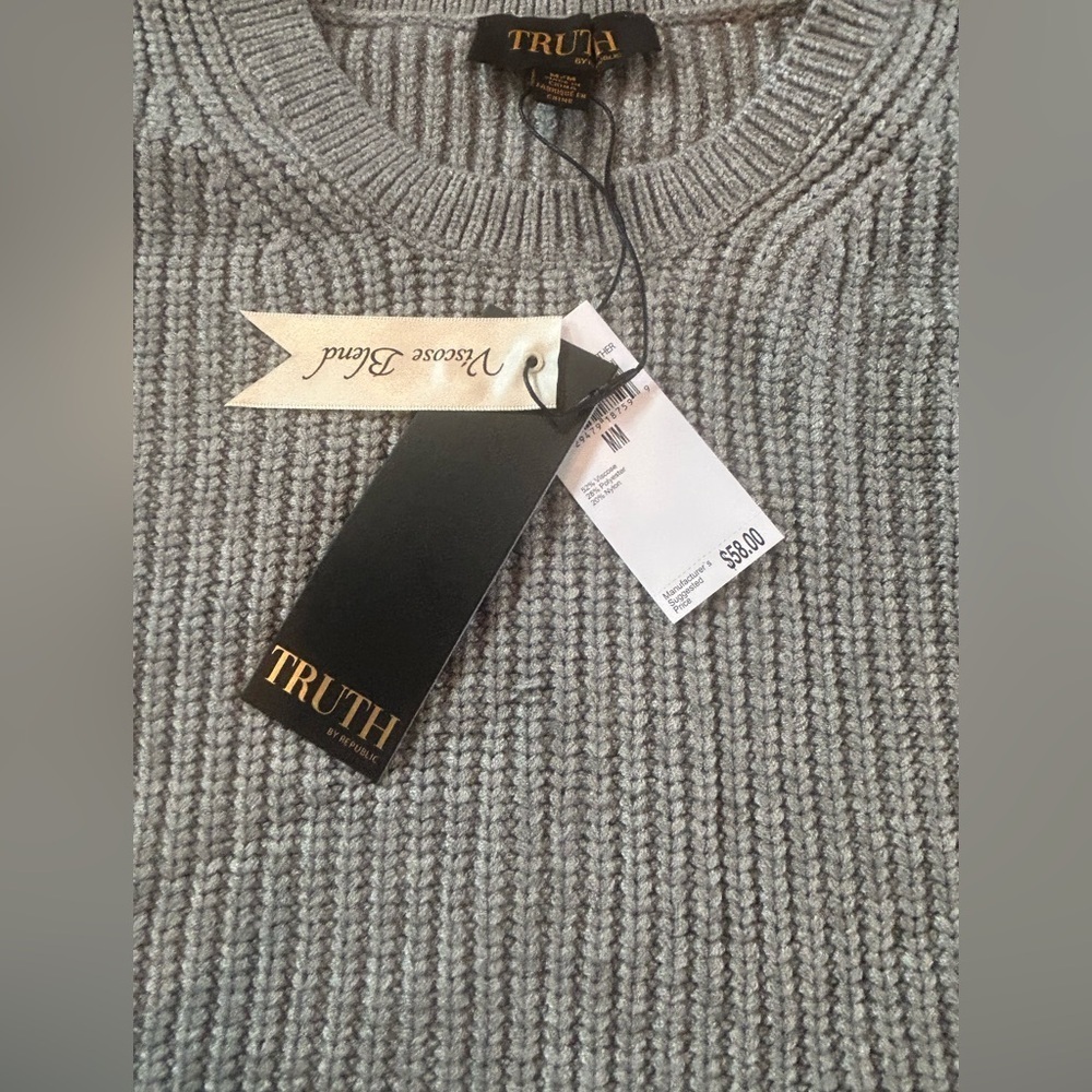 NWT Truth by Republic Gray Knit Sleeveless Sweater - Picture 6 of 9